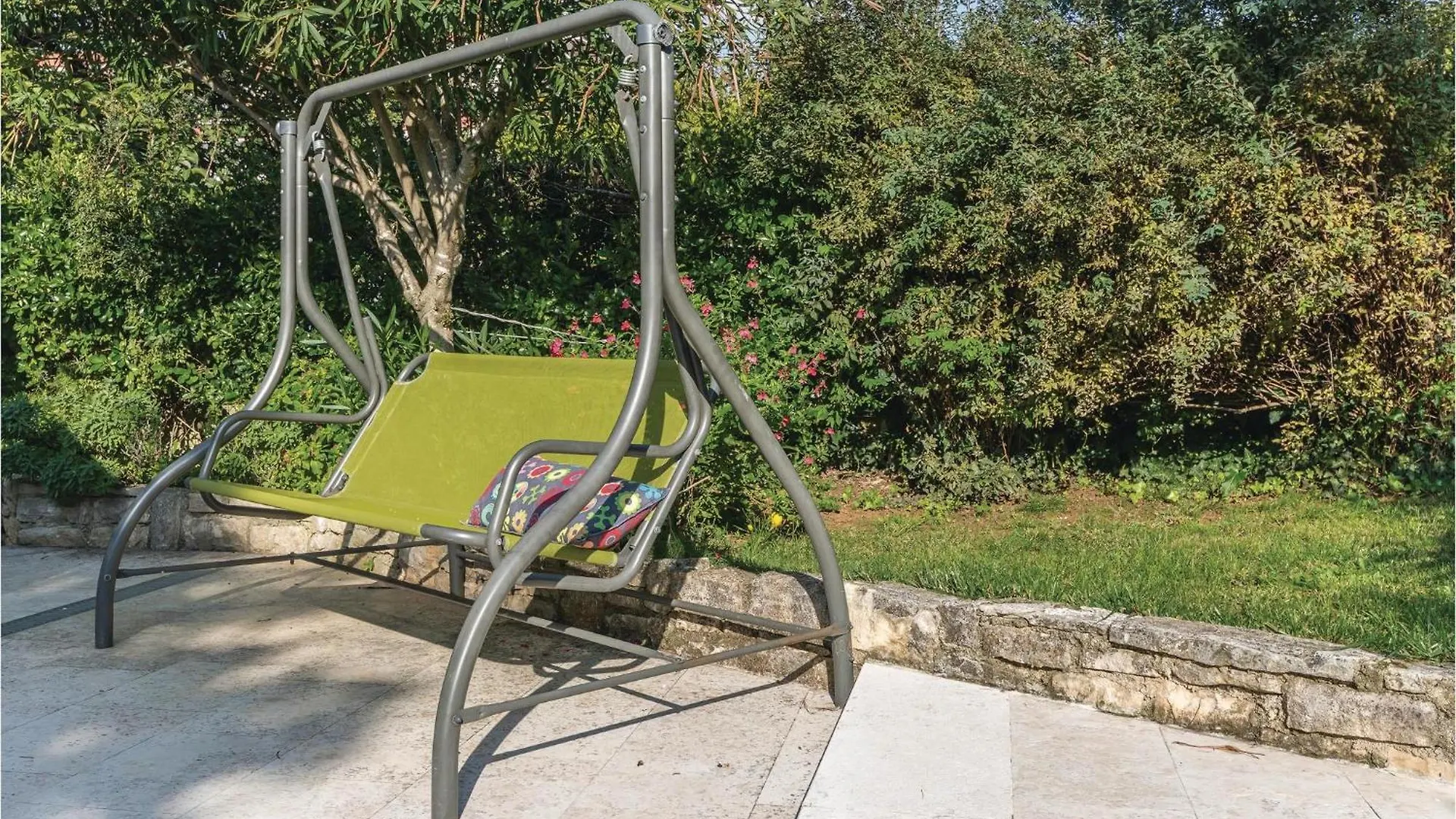 Cozy Apartment In Pula With Kitchen